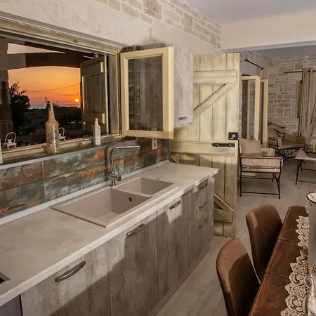 Kornaros Villa Kalamaki (Heraklion)